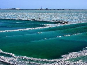 最大的咸水湖是什么湖 咸水湖排名